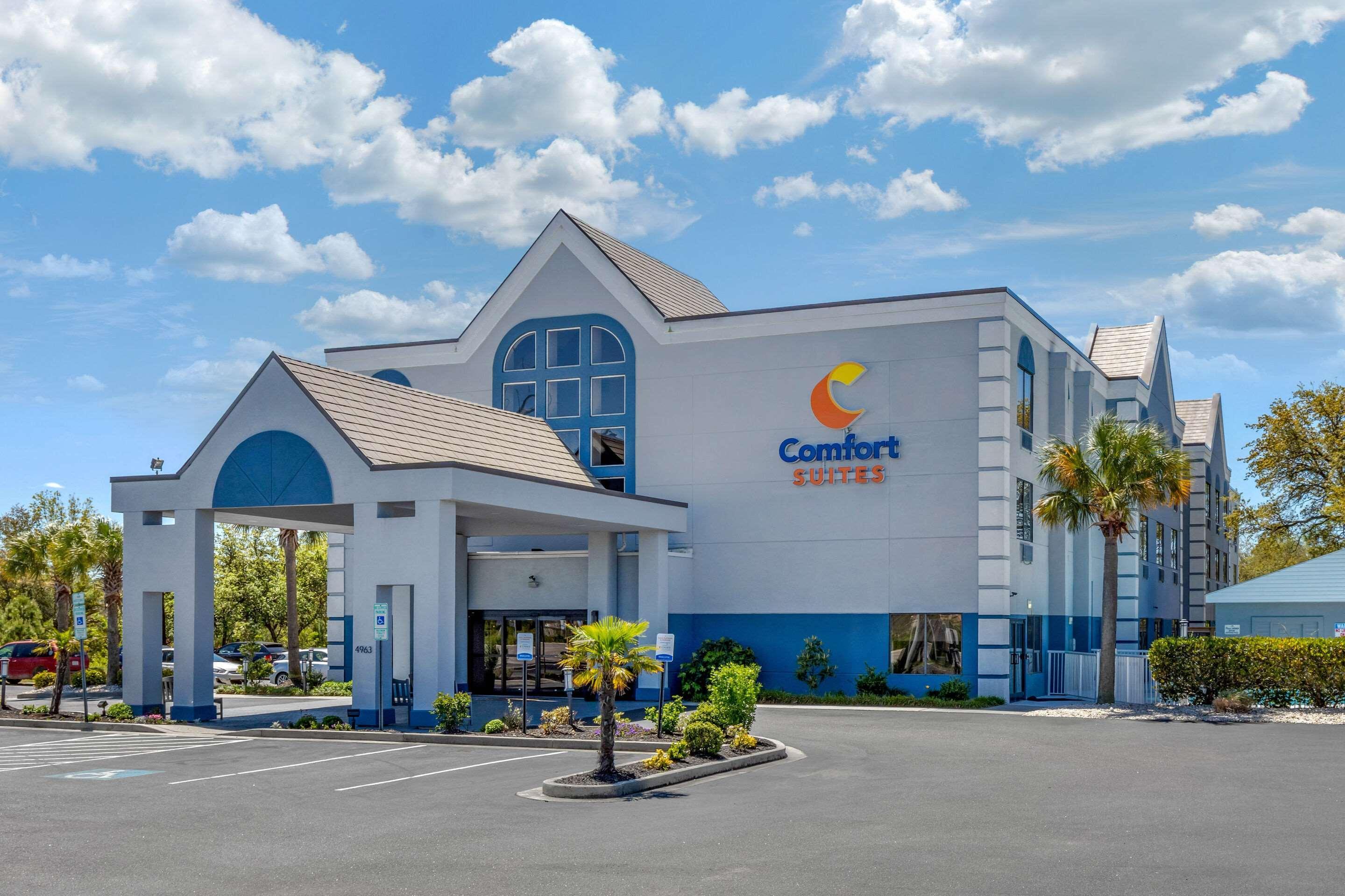 Comfort Suites Southport - Oak Island Exterior photo